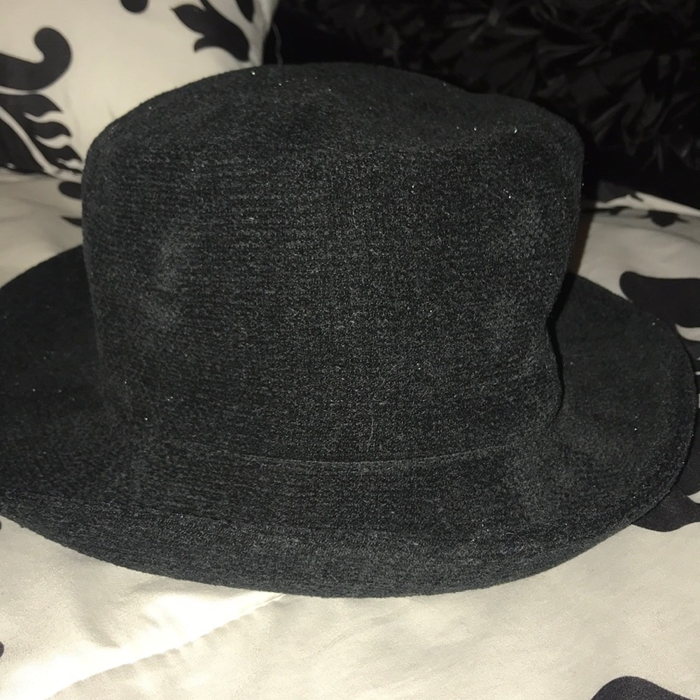 Black hat